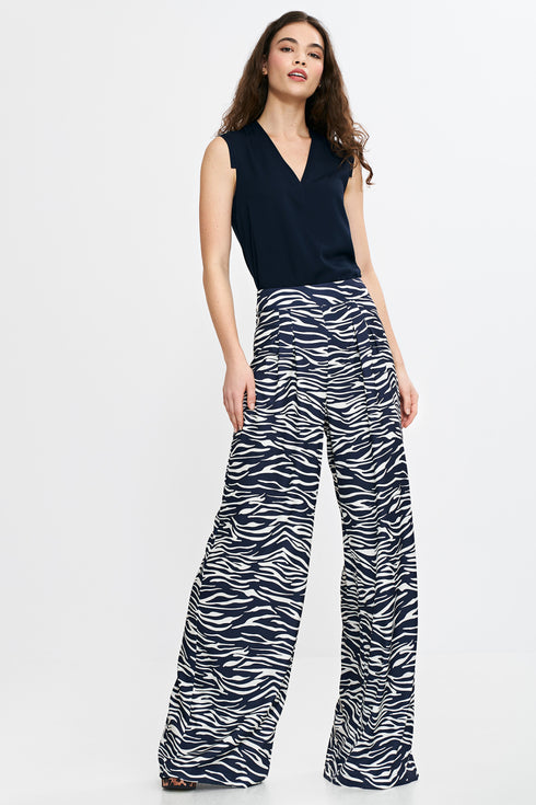 Trousers model 210068